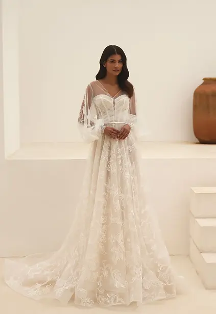 June-Brides-Glasgow_The-Sample-Suite_Sale-Wedding-Dresses-Glasgow.