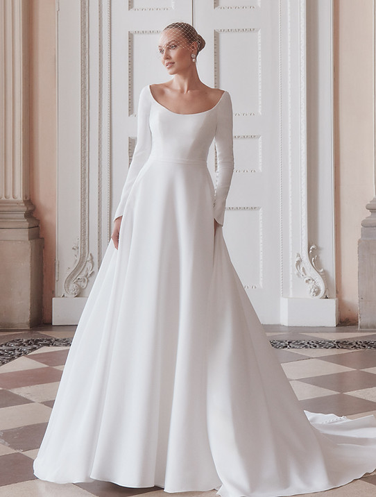 Ellis-Bridals_Wedding_Dresses_At_June_Brides_Glasgow_Style_Ottolie-12011.
