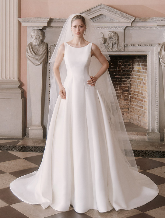 Ellis-Bridals_Wedding_Dresses_At_June_Brides_Glasgow_Style_Martha-12009.