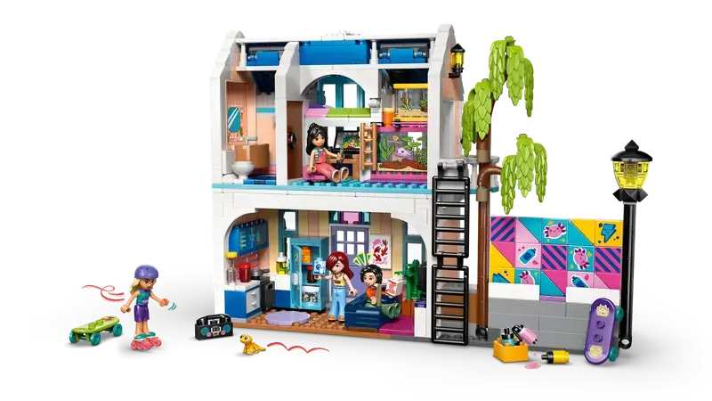 Thumbnail: LEGO - Liann's Family House