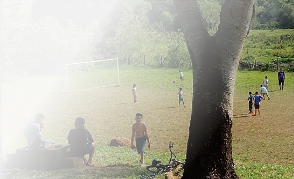 meninos campo 1_edited.png