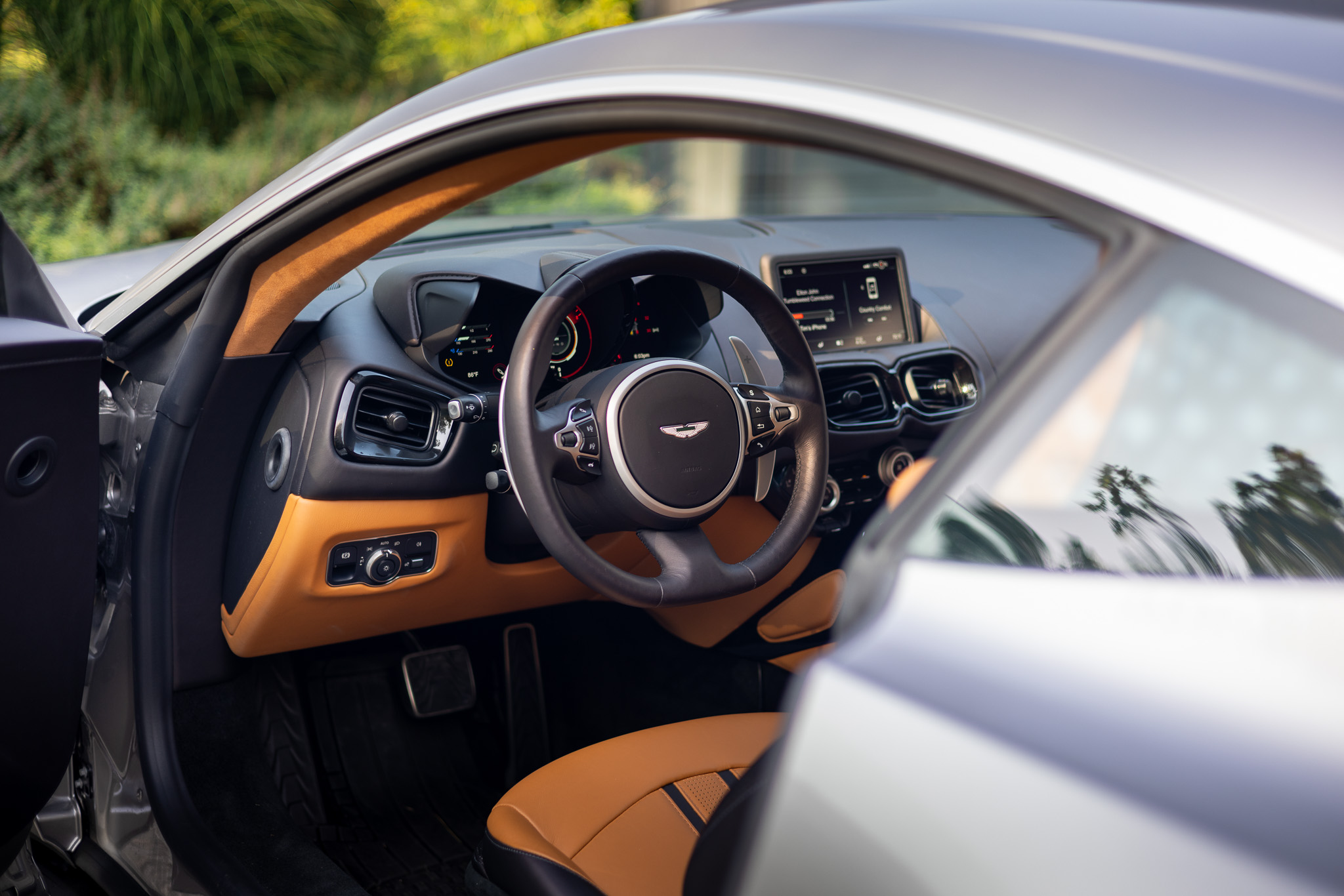2023 Aston Martin Vantage F1 - Photo 8
