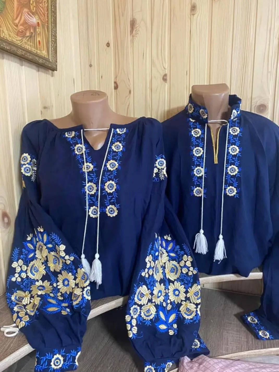 Пара вишиванок, жіноча та чоловіча вишиванка. Комплект вишиванок (Арт. 03481)