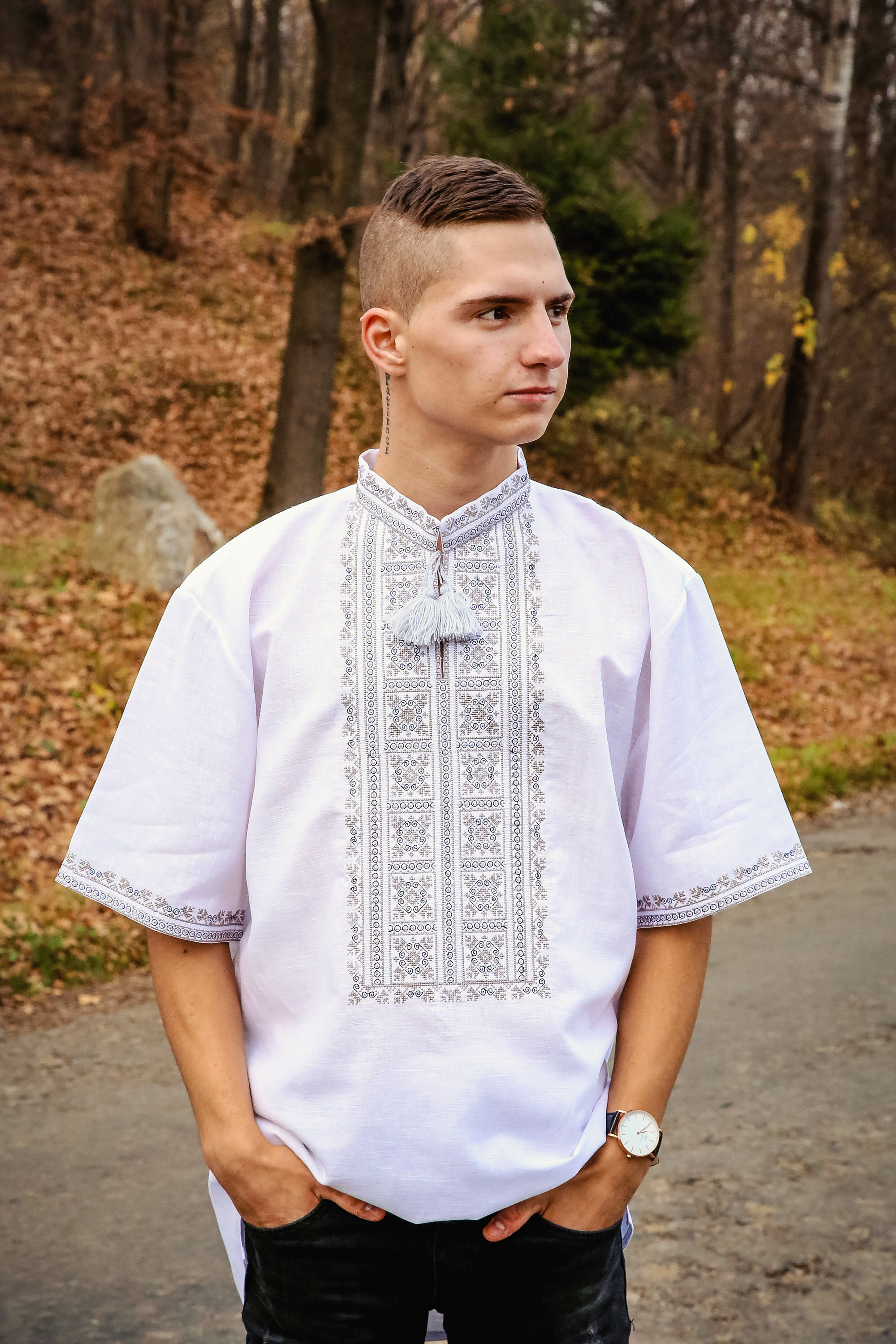 Вишиванка чоловіча на домотканому полотні "Американка" (Арт. 01937)