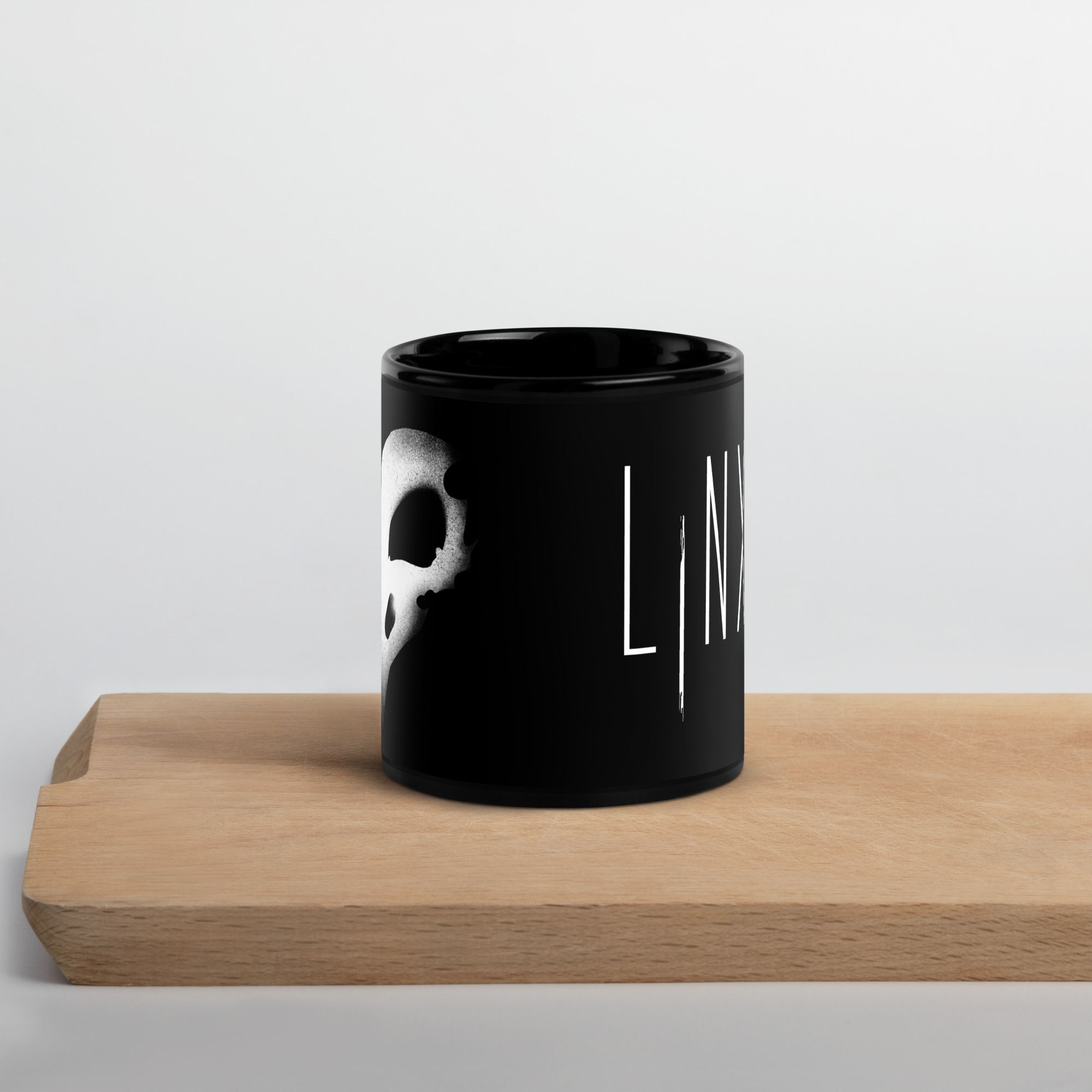 Black Glossy Mug "LINX & CROW "