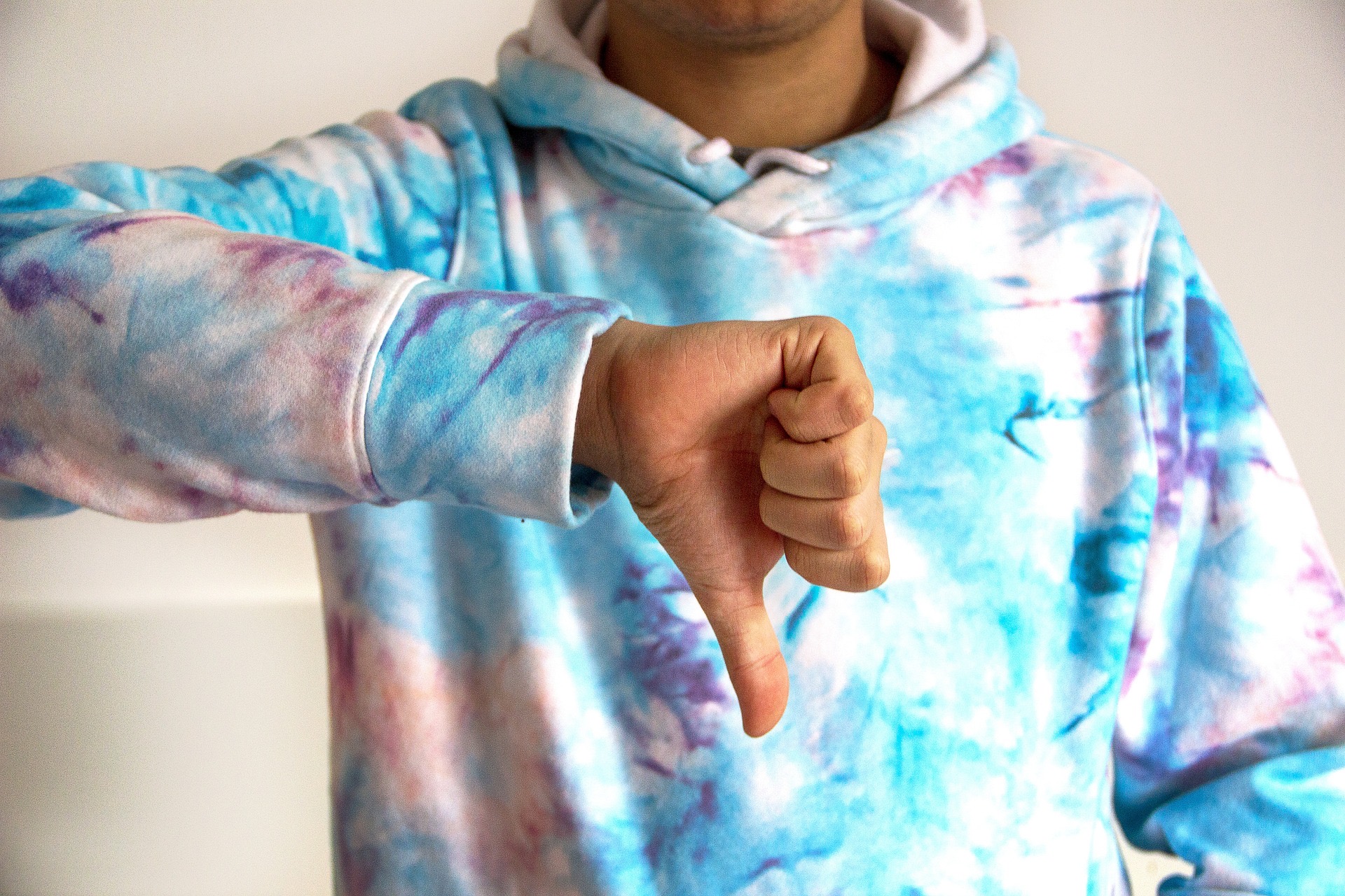 thumbs down ai image