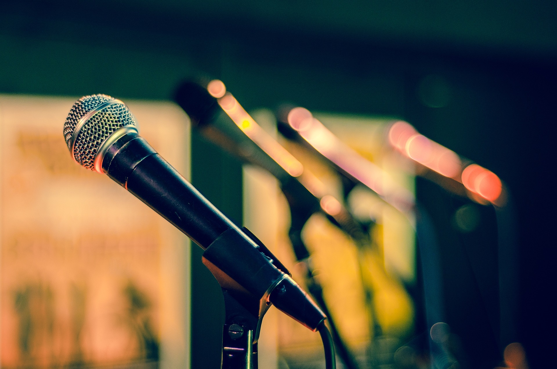 image of stage mic
