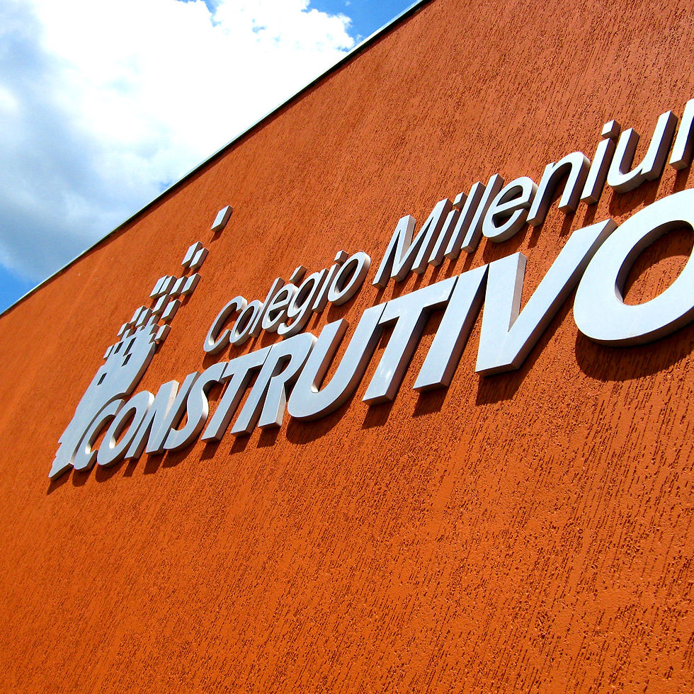 Fachada Colégio MilleniumConstrutivo