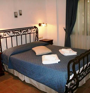 11-bedroom-niriides-sivota-vacation-greece-hotel-sivota-diakopes-thesprotia-epirus-aquariu