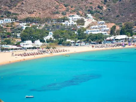 Ios: l’Isola della Luce e della Gioventù