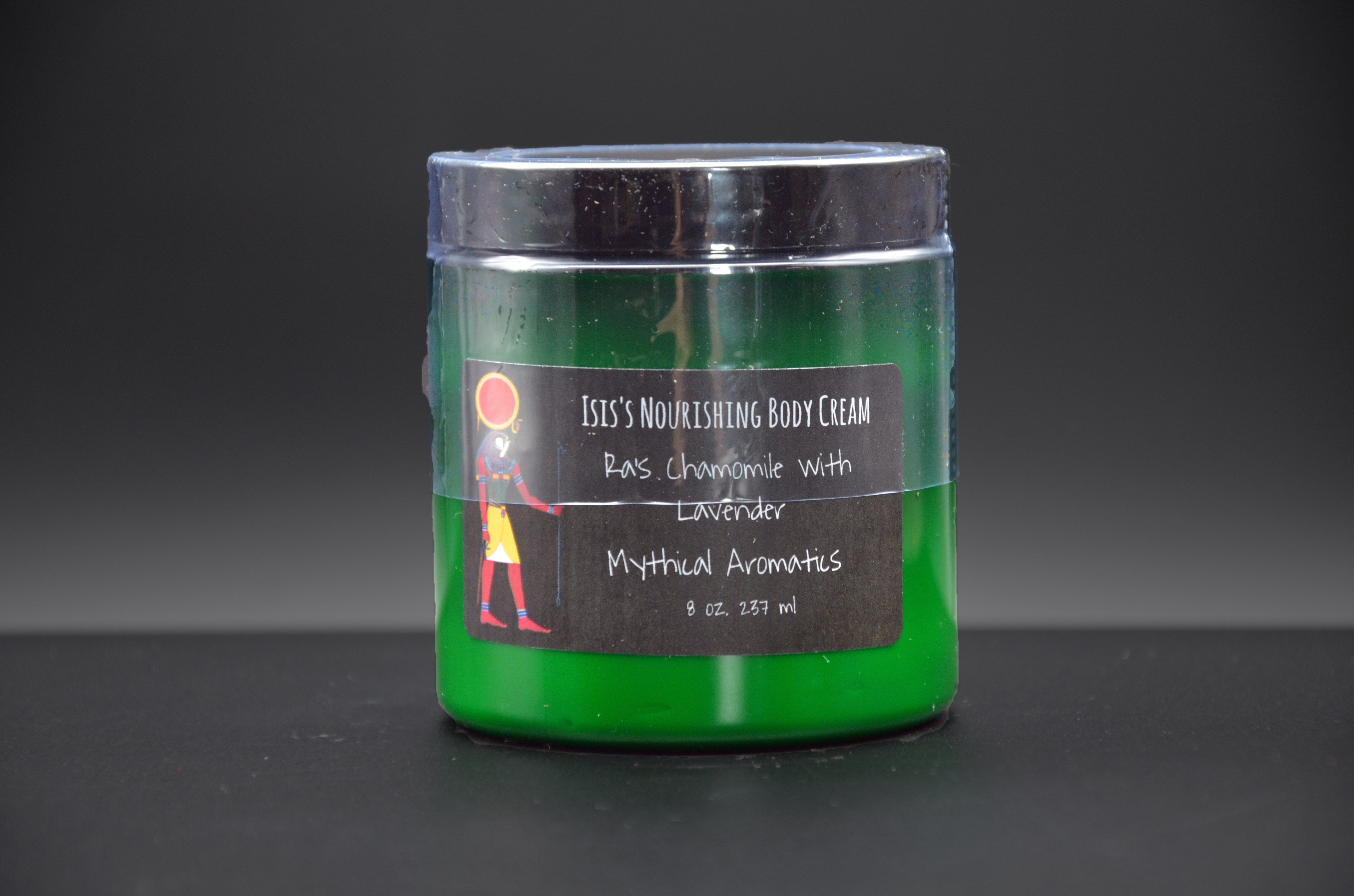 Crema Corporal Nutritiva de Isis: Ra's Manzanilla Con Lavanda 8 oz Tarro