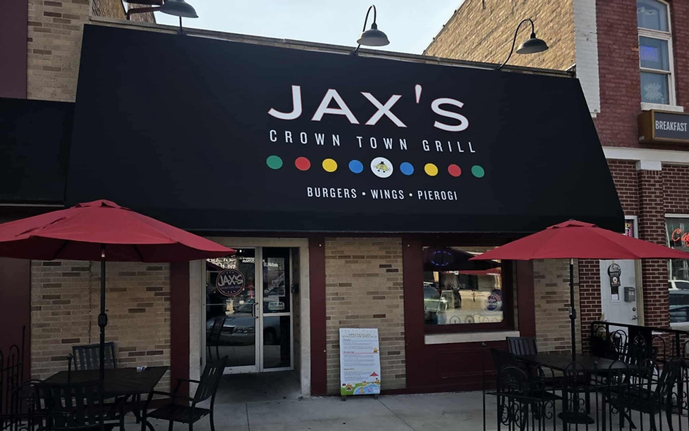 Outdoor Patio Seating, NWI Family Restaurant, Crown Point, IN