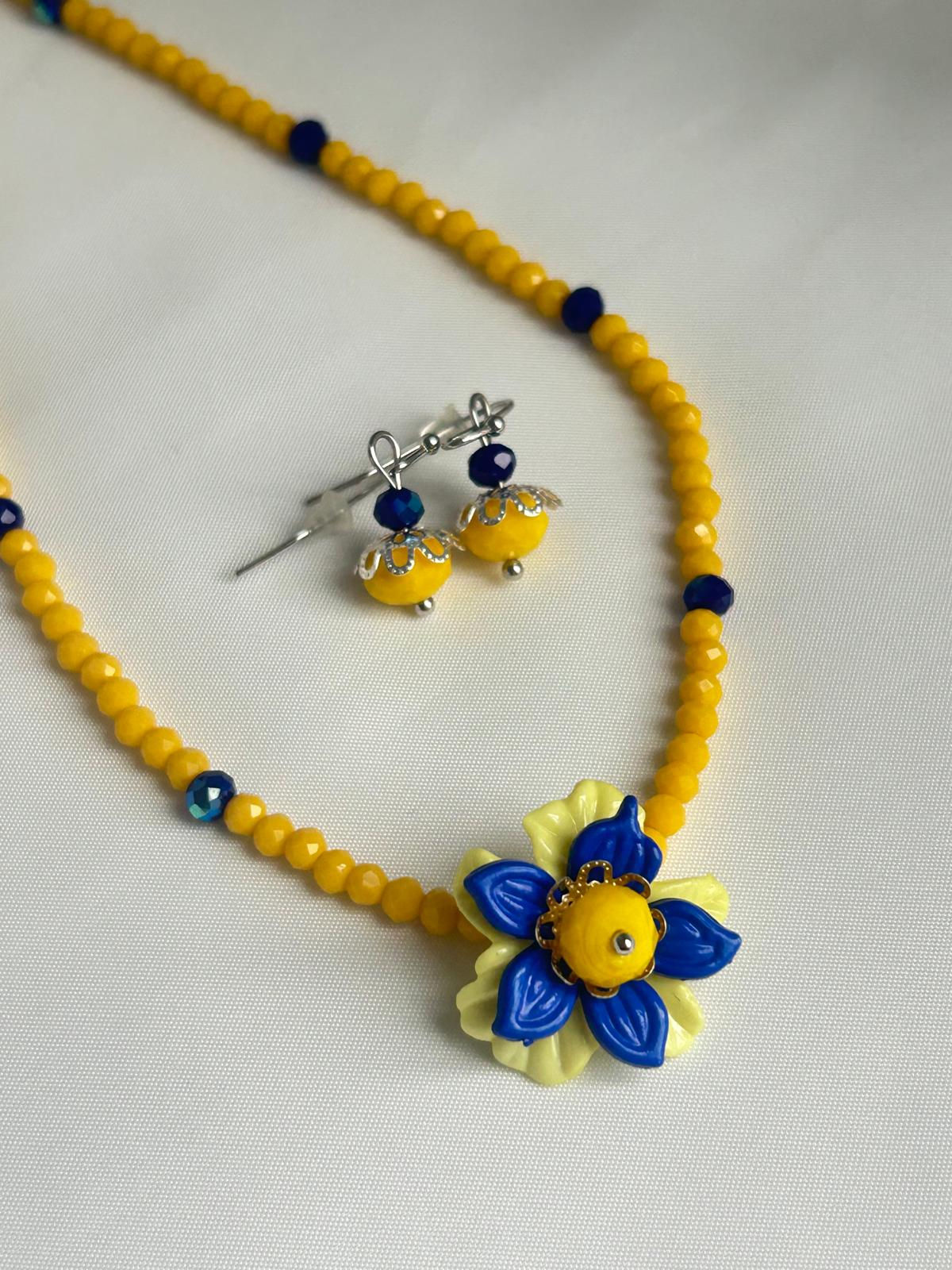 Jewelry sets in Ukrainian colors