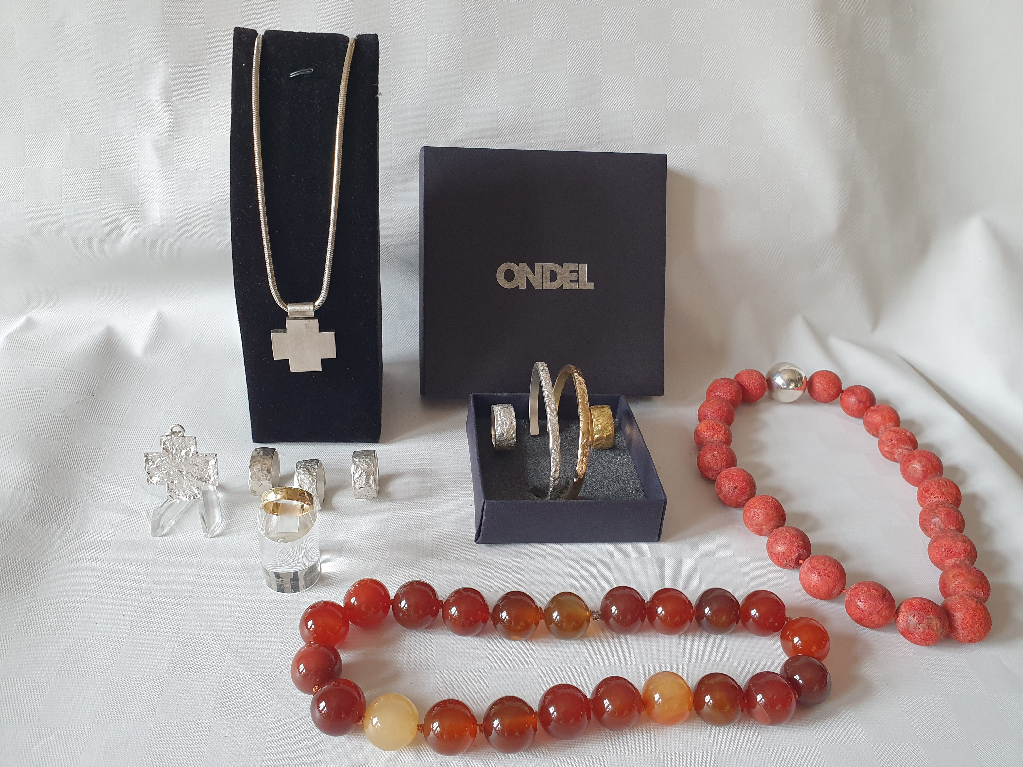 UNIKAT Schmuck von "Ondel" ICE Kollektion