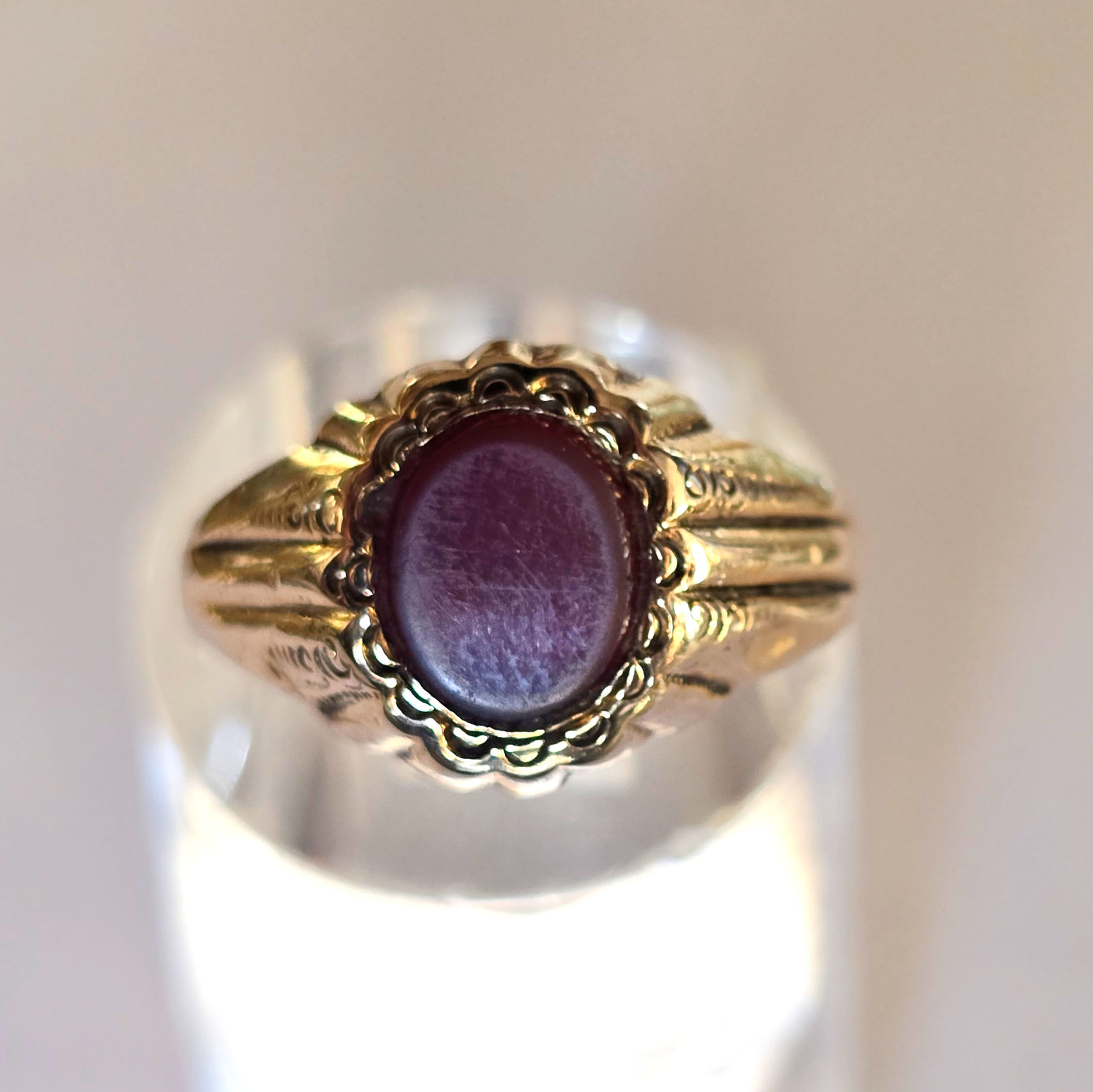 Herrenring / Damenring 585 GG geprüft, Karneol, verbödet 2,26 Gr., RG 62,50