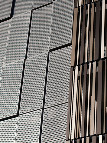 punzonado metalmecánica, piezas metálicas, corte metal, industria automotriz, electrodomésticos, electrónica, construcción, aeronáutica, precisión, eficiencia, calidad, versatilidad, precios competitivos.