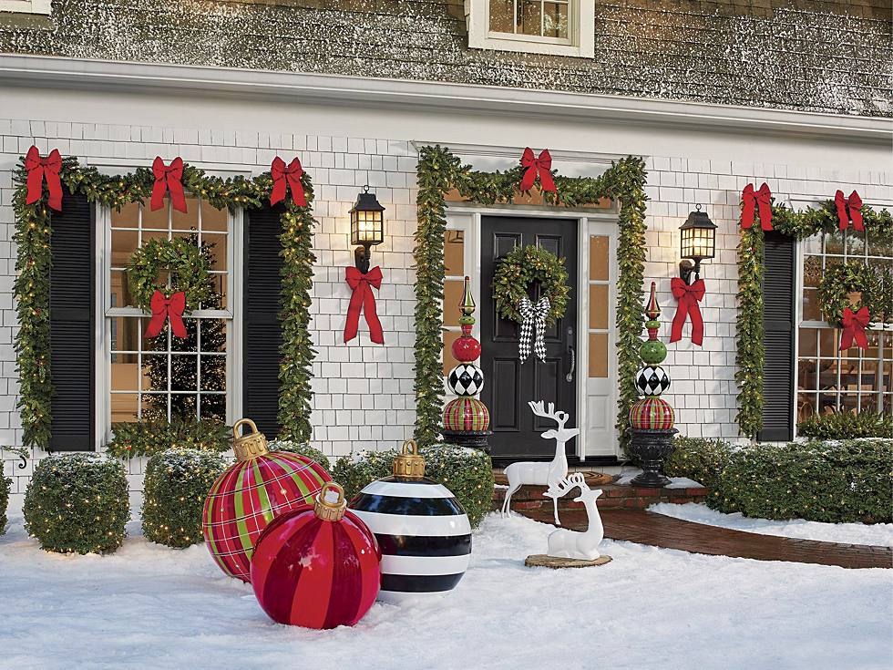 Holiday Home Decorating Contest 2025