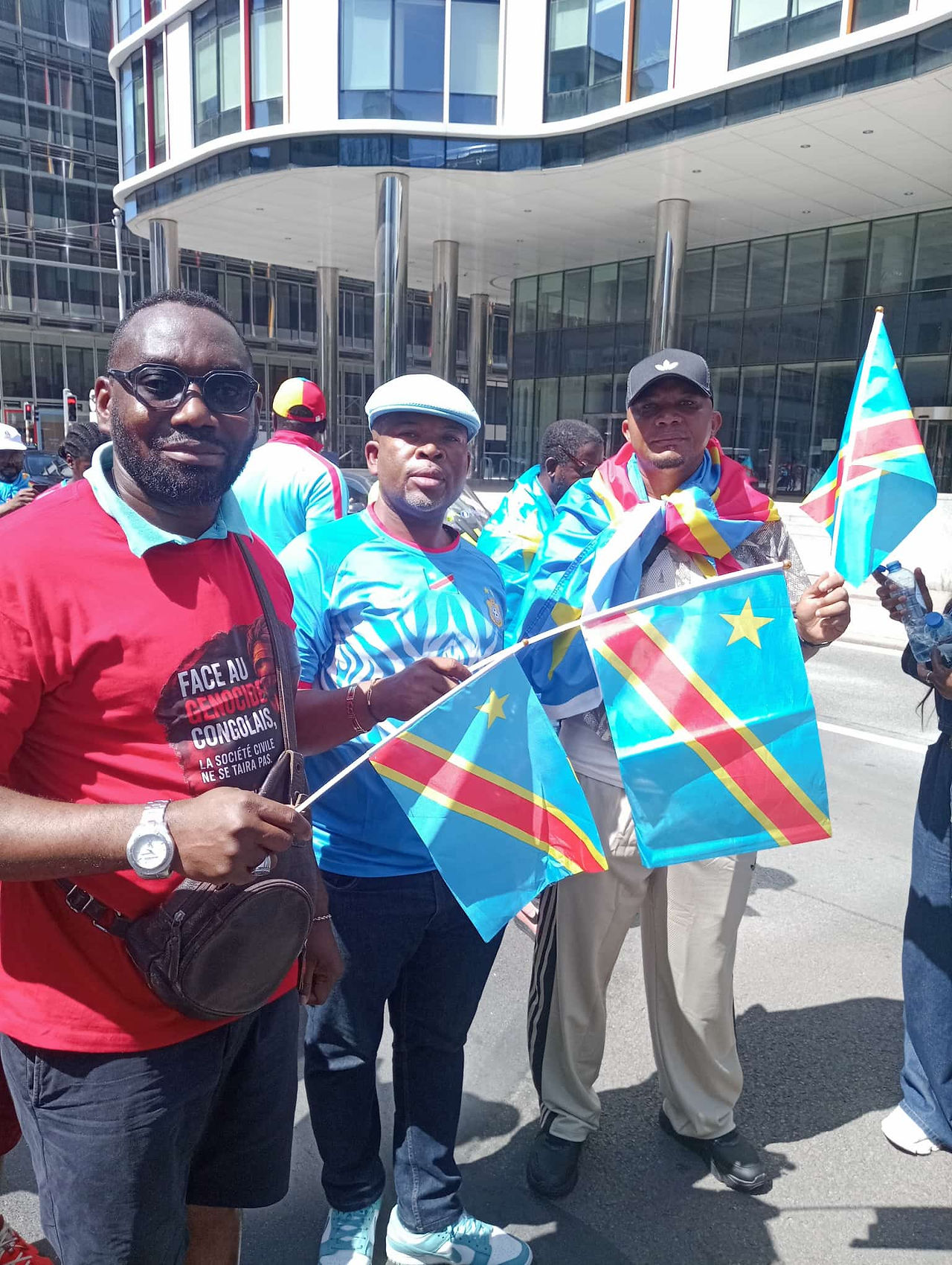 Marche patriotique de la diaspora congolaise à Bruxelles en faveur de la paix, de la souveraineté nationale et de l’unité de la République démocratique du Congo.