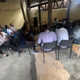 Justice pour les victimes en République Démocratique du Congo : une réunion stratégique de Katambayi Tshiminyi Association à Kinshasa pour promouvoir vérité, justice et réparation dans le cadre du processus de paix.