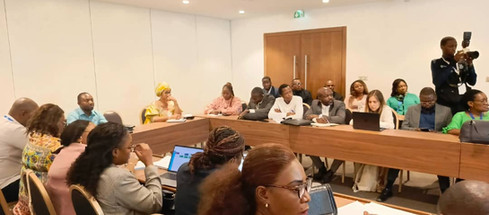 Photo de la délégation de l’ASBL Katambayi Tshiminyi Association lors de la rencontre RDC–Colombie sur la justice transitionnelle, à Kinshasa, le 2 juillet 2025.