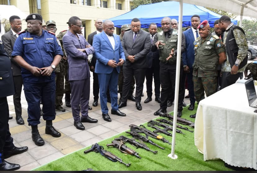 KTA salue l’engagement de la CNC-ALPC contre la détention illégale et la circulation illicite des armes légères et de petit calibre pour la paix et la sécurité en RDC.