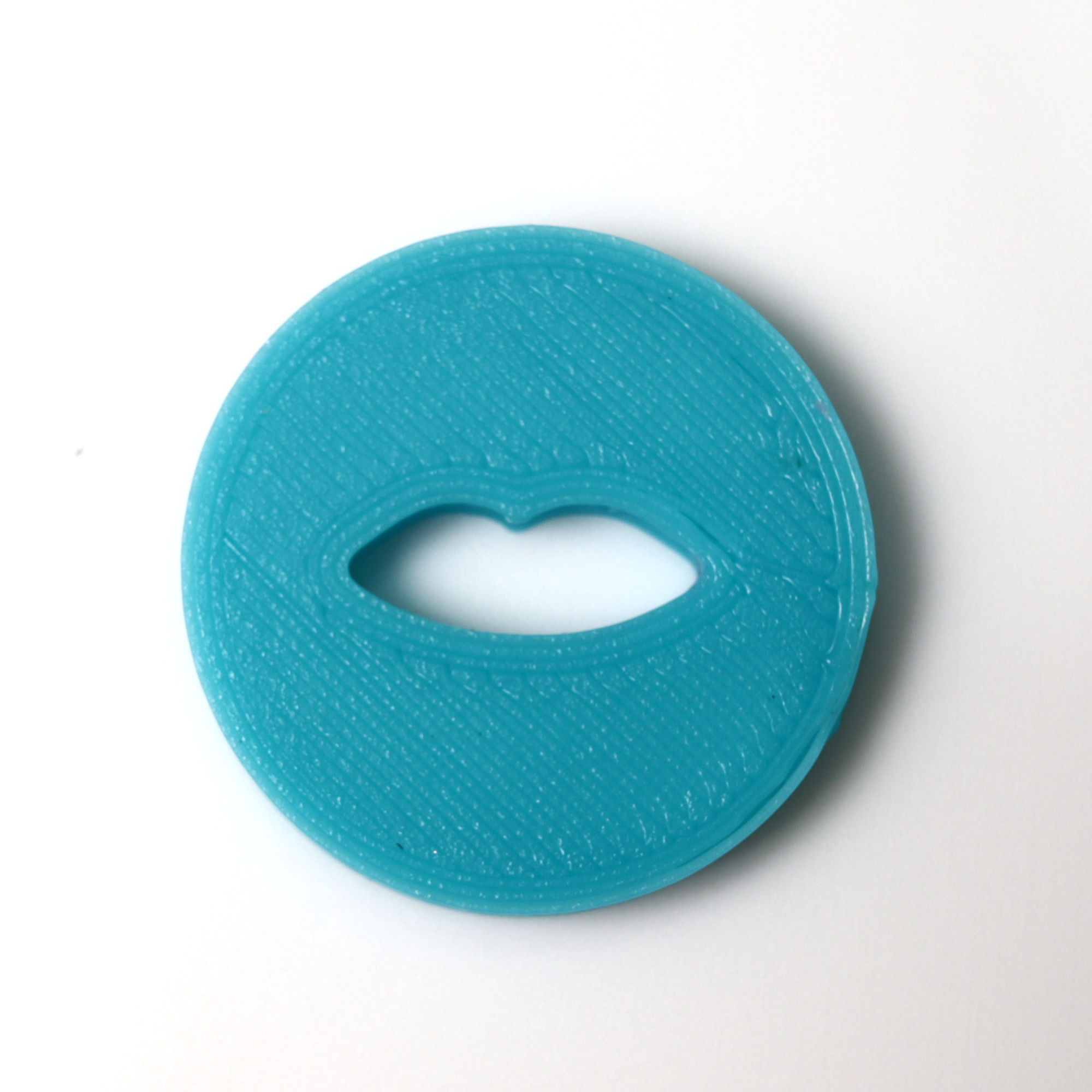 Skinny Lips Disc - Large Extruder Discs to create embeds for use in handmade soap