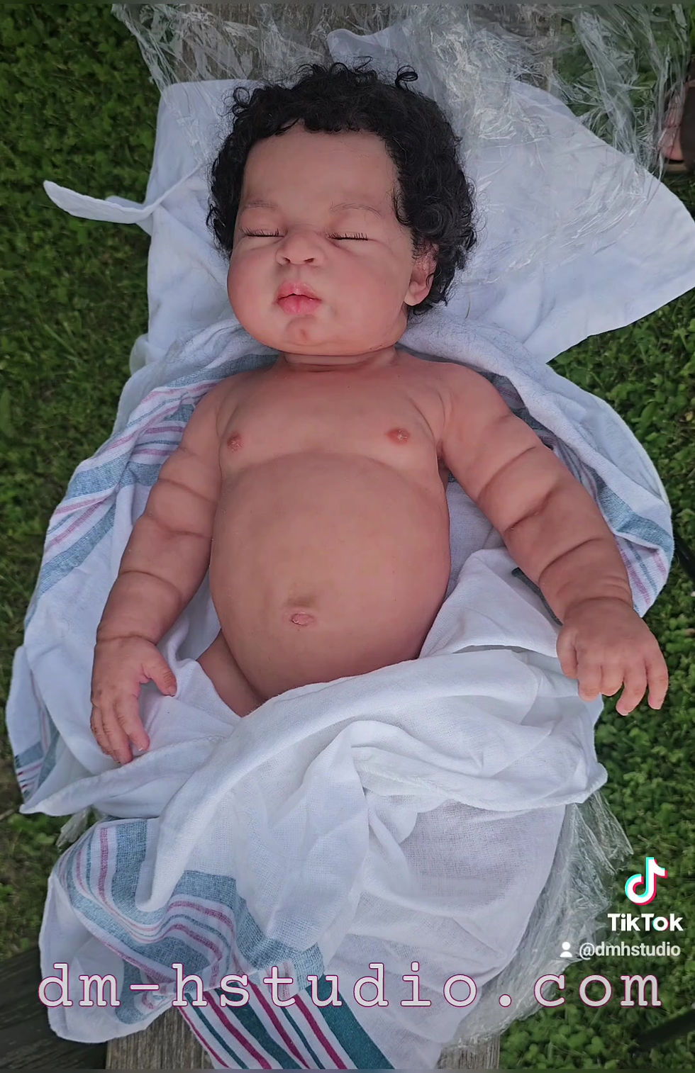 Miniature : "Zoey Love" chunky newborn full-body silicone doll kit