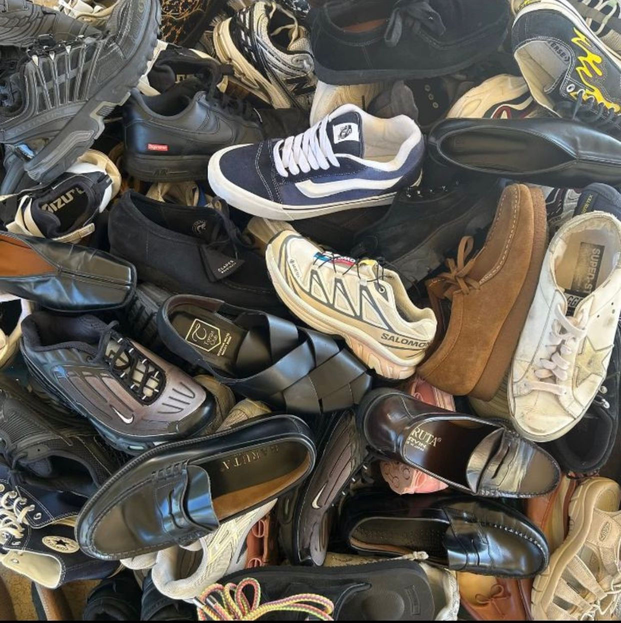 Grade A Secondhand Boys & Girls shoes Mixed 45kg