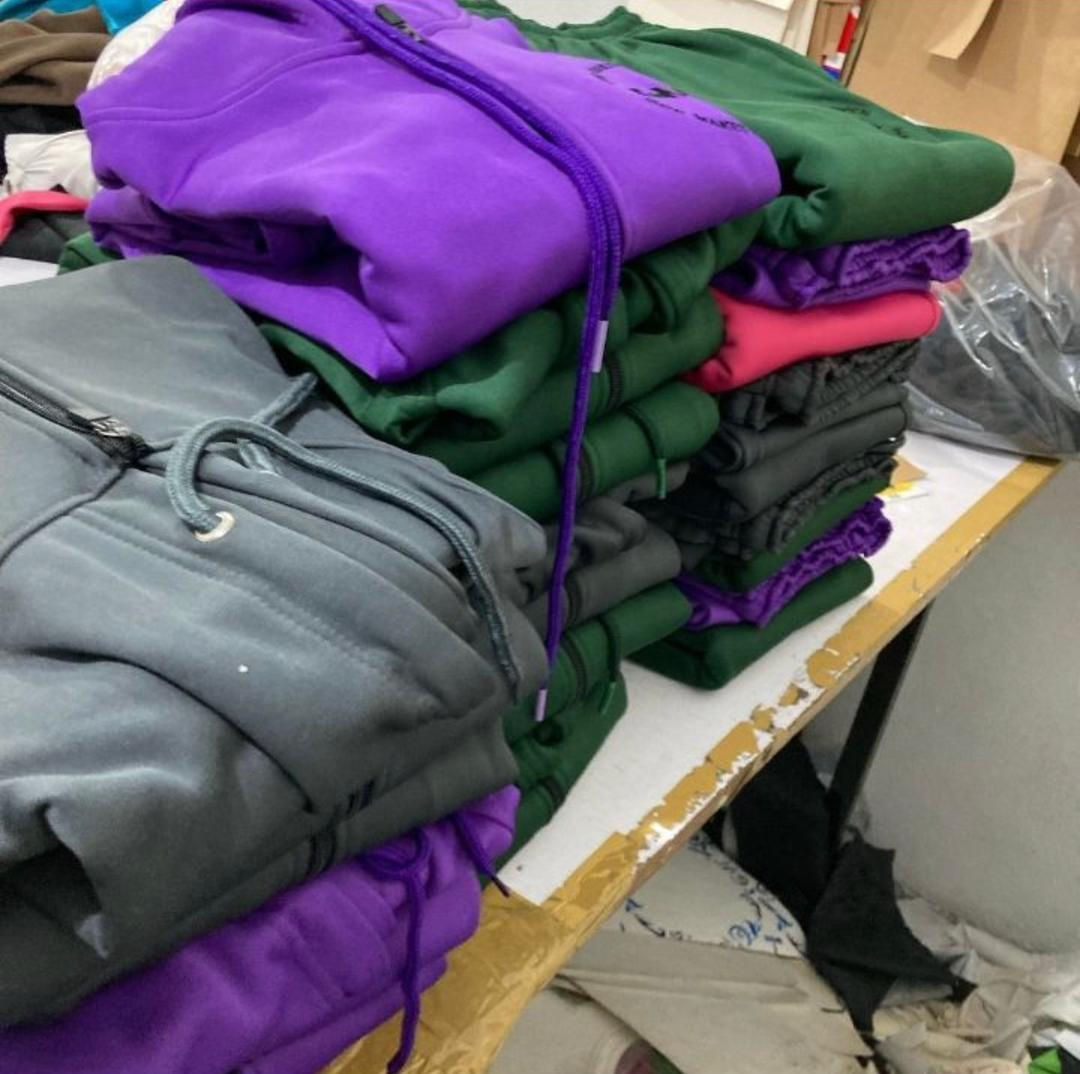 Grade A branded hoodie 45kg