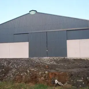 Farm+Shed+Painting+3-640w.webp