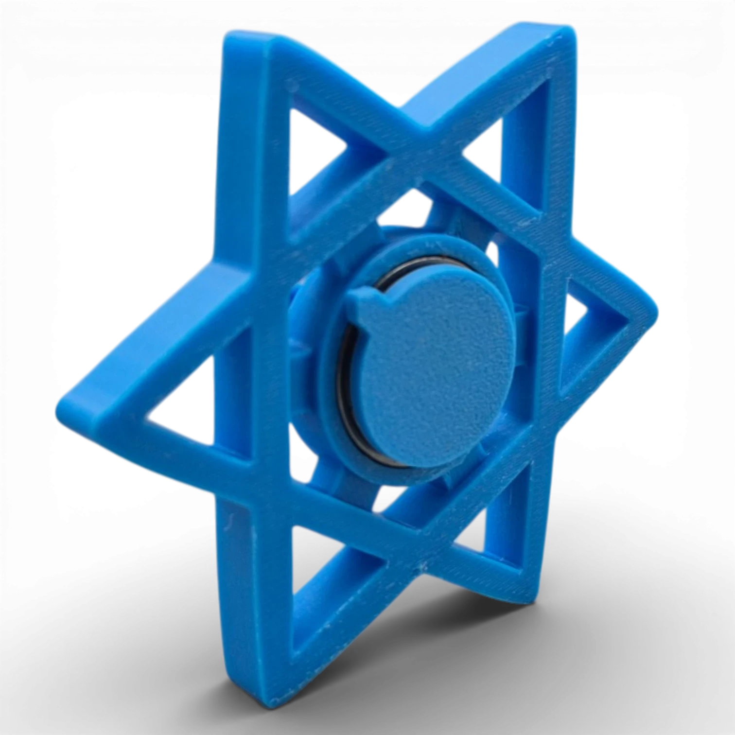 Seitenansicht des blauen Fidget-Spinner Davidstern als ideales jüdisches Geschenk zu religiösen Feiertagen