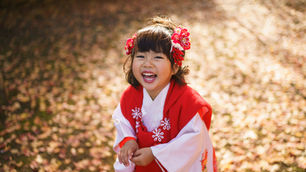 紅葉シーズンにつくばでの七五三