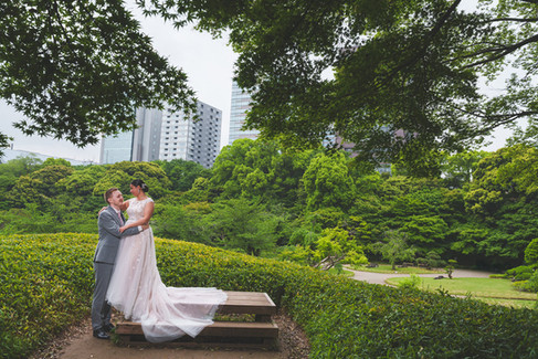 新緑の時期の、小石川後楽園での前撮り・フォトウェディング