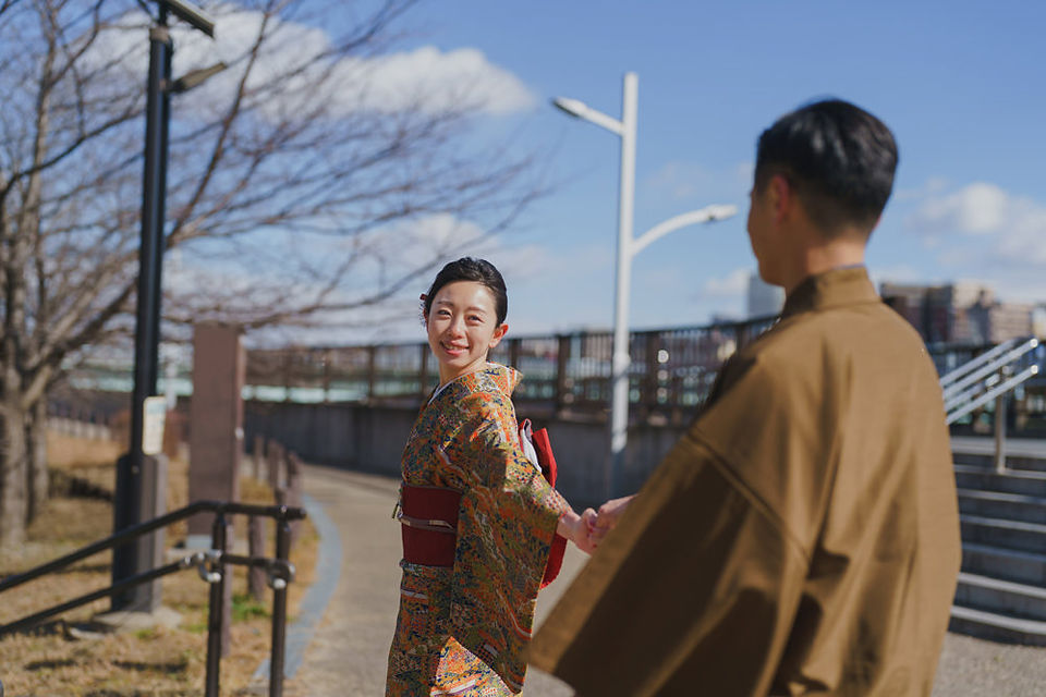 Engagement photo session along sumida river, Tokyo