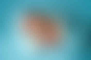 枕でお昼寝風のニューボーンフォト