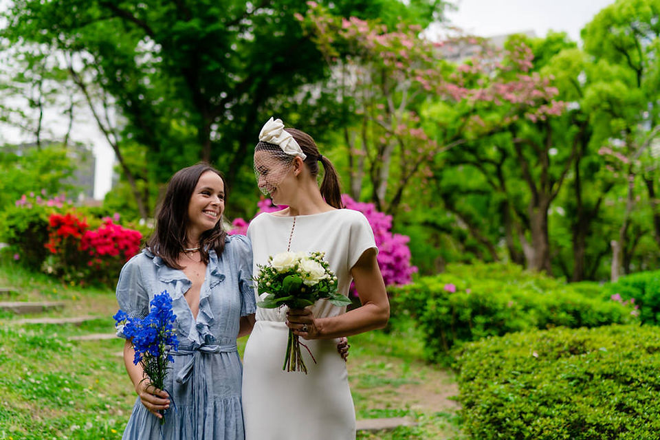 elopement wedding at a park in the middle of Tokyo