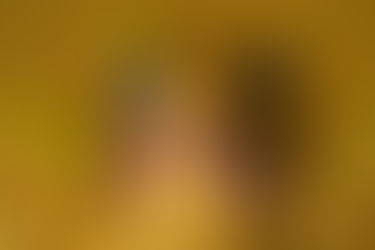 ママが用意してくたお花に囲まれて