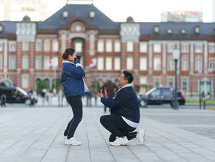 Two ways to capture your surprised proposal in Tokyo, or any places in Japan