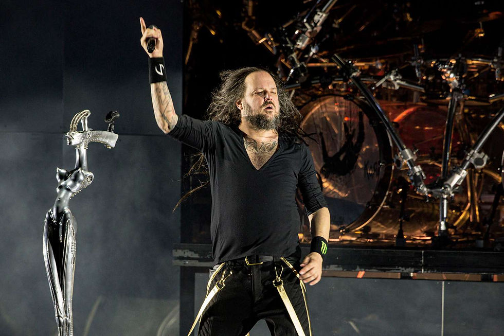 Jonathan Davis of Korn delivers a massive performance at Basscon 24'