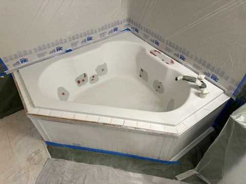 before photo of jetted tub conversion in bathroom of residential home