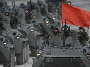 Tanques T-90 a S-400 mísseis: melhores práticas equipamento militar russo para 70º aniversário V-Day