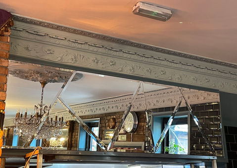 Make the perfect first impression with custom mirror panelling