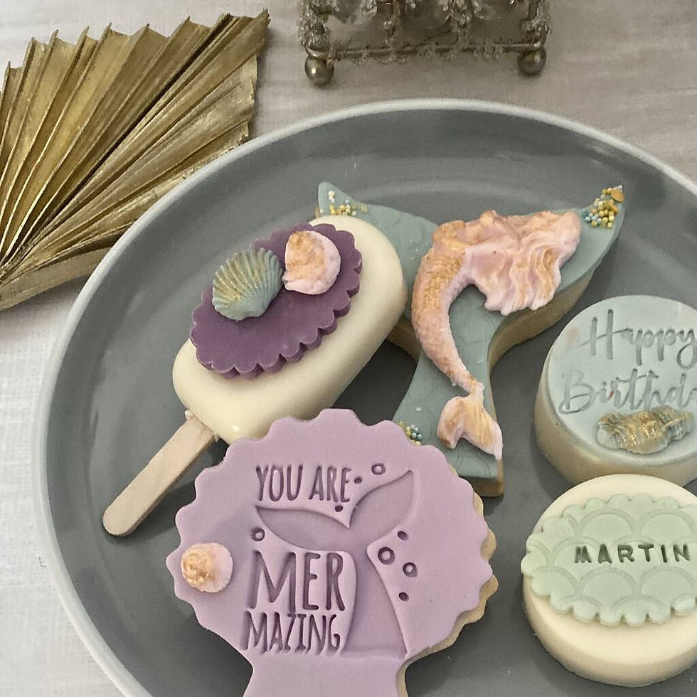 Thumbnail: Mermaid Sweet Treat Hamper Gift