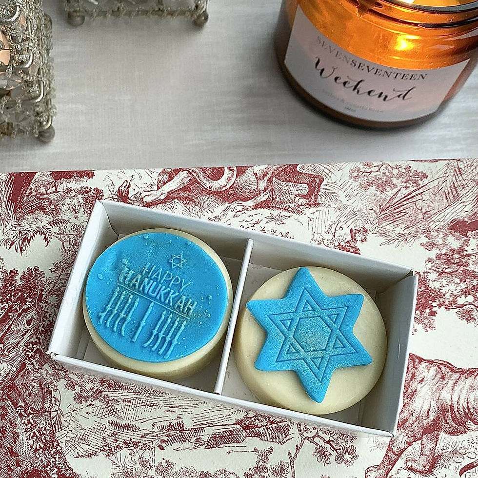 Thumbnail: Personalised Hanukkah Chocolate Coated Oreo Twin Gift