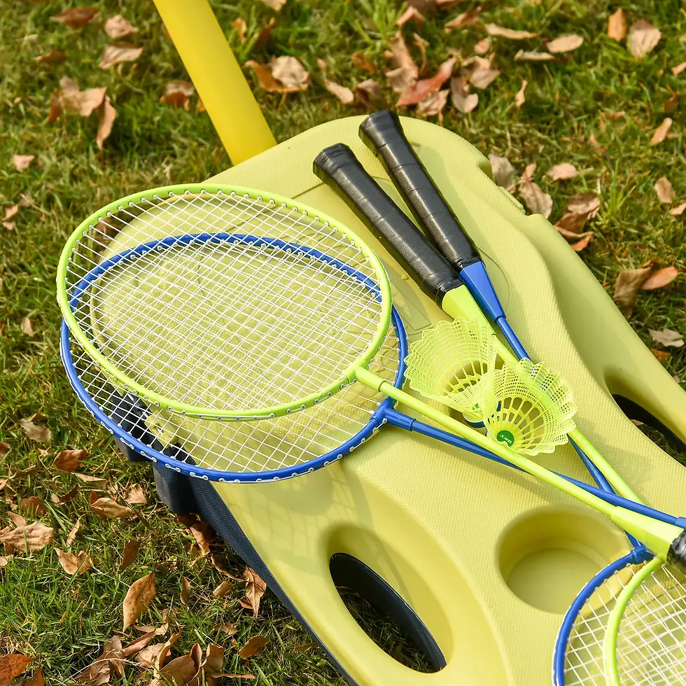 Thumbnail: Portable Folding Badminton Net Set w/4 Badminton Rackets & 2 Nylon Shuttelcocks