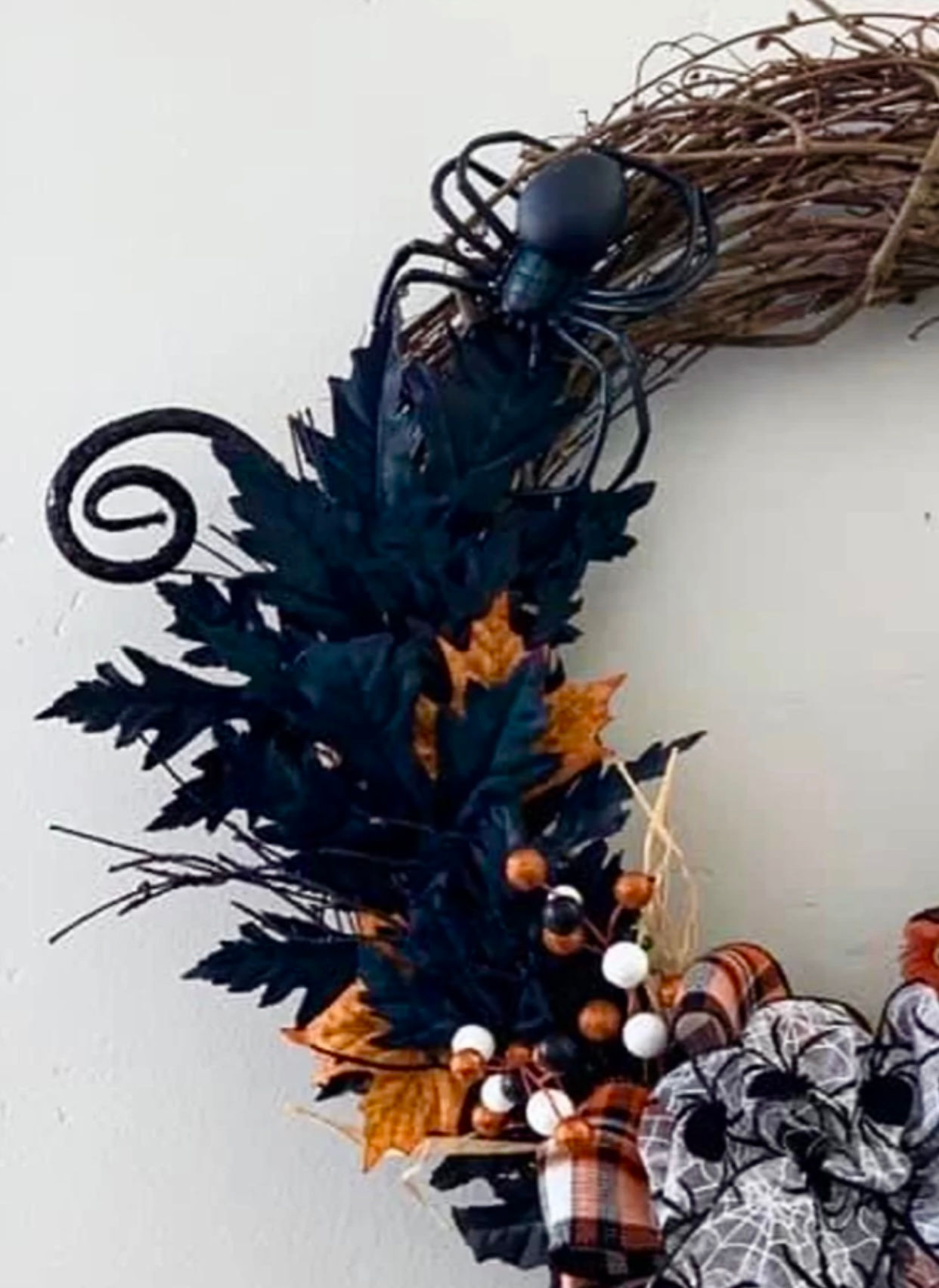 Kids w/ Adult Halloween Wreath Workshop - 10/12