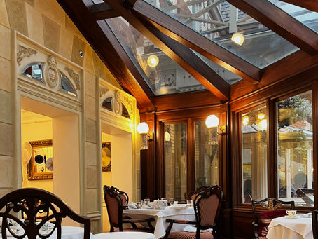 High Tea : The Prince Of Whales Hotel