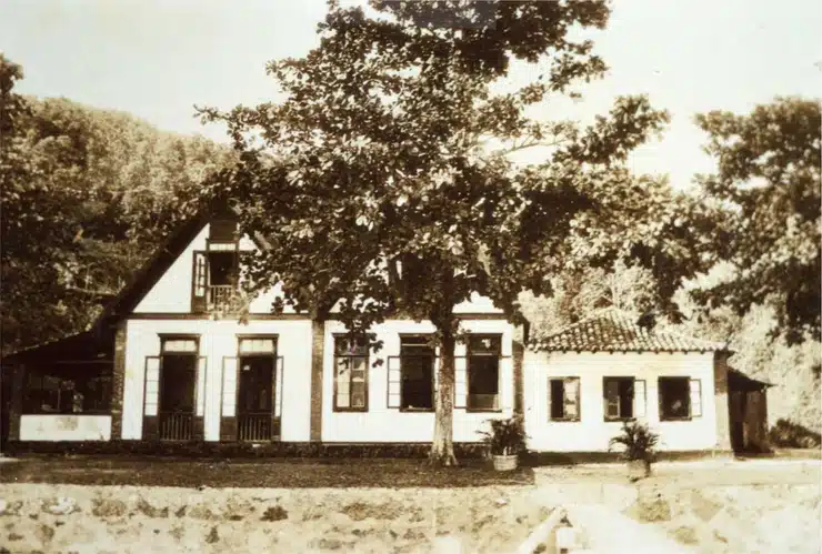 Sede-Antiga-do-Rio-Yacht-Club-1948-Foto-Divulgação-.webp