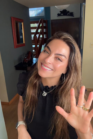 Paola the host of Top Natural Tips