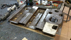 CHASSIS INFERIEUR ET SUPERIEUR